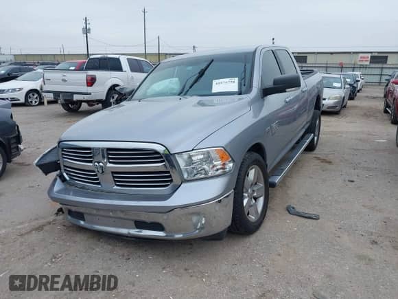 2019 Ram 1500 SLT с VIN 1C6RR7TT8KS702867, выставлен на аукционе IAAI как лот 41575758 с пробегом 108 807 миль миль и . История ставок и продаж доступна на DreamBid. Изображение 2.