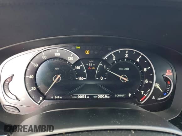 2017 BMW 5 Series 530i с VIN WBAJA5C38HG894897, выставлен на аукционе Copart как лот 81660685 с пробегом 90 674 миль миль и Списание • Salvage title. История ставок и продаж доступна на DreamBid. Изображение 9.