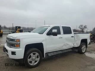 2015 Chevrolet Silverado 2500HD High Country с VIN 1GC1KXEG3FF587118, выставлен на аукционе Copart как лот 50044325 с пробегом 81 177 миль миль и Чистый • Clean title. История ставок и продаж доступна на DreamBid. Изображение 1.