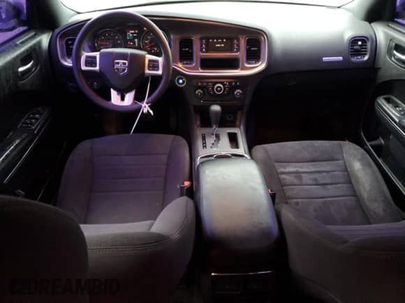 2013 Dodge Charger SE z VIN 2C3CDXBG7DH639549, wystawiony jako Copart lot #78269264 z przebiegiem 173 719 mil mil oraz Nie do naprawy • Non repairable. Historia ofert i sprzedaży dostępna na DreamBid. Obrazek 8.