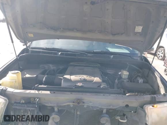 2008 Toyota Tundra Limited с VIN 5TBBV58108S520446, выставлен на аукционе IAAI как лот 41461273 с пробегом 218 480 миль миль и . История ставок и продаж доступна на DreamBid. Изображение 10.