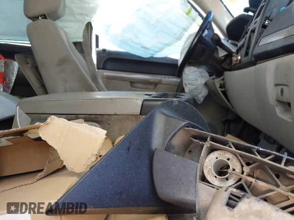 2011 Chevrolet Silverado 1500 LT с VIN 3GCPCSEA5BG111807, выставлен на аукционе IAAI как лот 42098757 с пробегом Не указан миль и . История ставок и продаж доступна на DreamBid. Изображение 5.