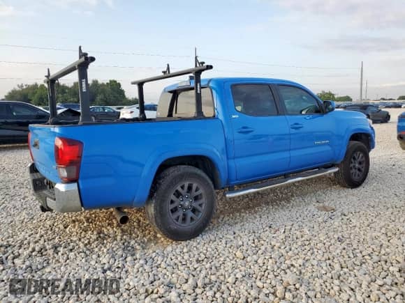 2020 Toyota Tacoma SR5 with VIN 5TFAZ5CN9LX088203, listed as a Copart auction lot 70347505 with 90,758 mi miles and Salvage title. Bid and sale history available at DreamBid. Image 3.