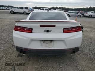 2017 Chevrolet Camaro 1LT z VIN 1G1FB1RS5H0206871, wystawiony jako Copart lot #82307385 z przebiegiem 108 079 mil mil oraz Szkoda całkowita • Salvage title. Historia ofert i sprzedaży dostępna na DreamBid. Obrazek 6.