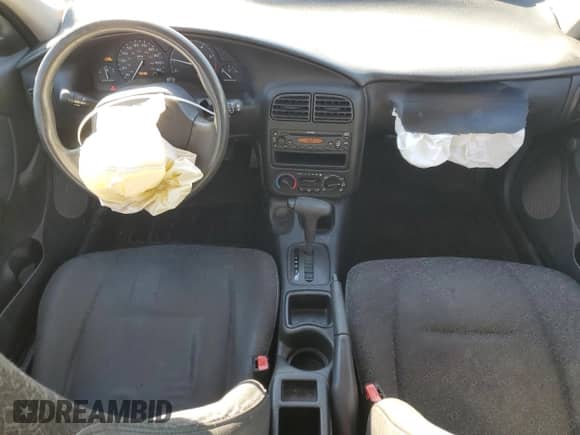2002 Saturn SL с VIN 1G8ZH52842Z174081, выставлен на аукционе Copart как лот 82309115 с пробегом 197 180 миль миль и Списание • Salvage title. История ставок и продаж доступна на DreamBid. Изображение 8.