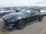 2020 Ford Mustang GT Premium с VIN 1FATP8FF5L5119453, выставлен на аукционе IAAI как лот 42022468 с пробегом 85 522 миль миль и . История ставок и продаж доступна на DreamBid. Изображение 17.