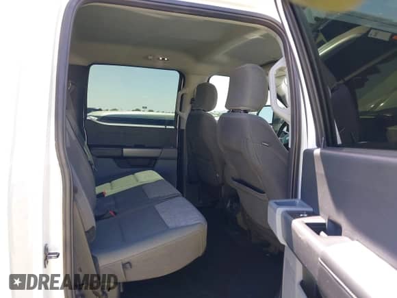 2023 Ford F-250 XL с VIN 1FT7W2BT2PEE13065, выставлен на аукционе IAAI как лот 42499481 с пробегом 21 948 миль миль и . История ставок и продаж доступна на DreamBid. Изображение 8.