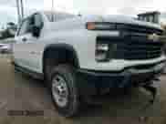2024 Chevrolet Silverado 2500HD Work Truck с VIN 2GC4YLEY1R1130963, выставлен на аукционе Copart как лот 61128155 с пробегом 2 801 миль миль и Списание • Salvage title. История ставок и продаж доступна на DreamBid. Изображение 13.