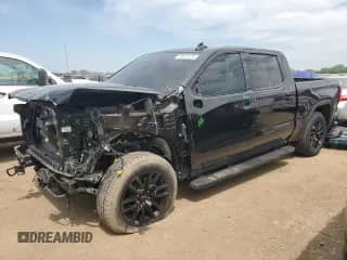 2024 GMC Sierra 1500 Elevation z VIN 1GTUUCEDXRZ323886, wystawiony jako Copart lot #59925125 z przebiegiem 20 443 mil mil oraz Szkoda całkowita • Salvage title. Historia ofert i sprzedaży dostępna na DreamBid. Obrazek 1.
