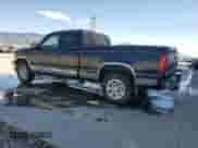 2006 Chevrolet Silverado 1500 LT1 z VIN 1GCEK19Z86Z256253, wystawiony jako Copart lot #84015795 z przebiegiem 164 561 mil mil oraz Czysty tytuł • Clean title. Historia ofert i sprzedaży dostępna na DreamBid. Obrazek 2.