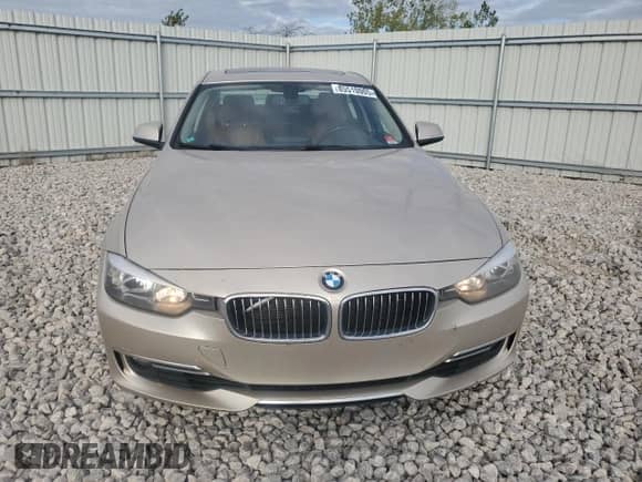 2015 BMW 3 Series 328i xDrive with VIN WBA3B3C54FJ984138, listed as a Copart auction lot 85510905 with 179,694 mi miles and Clean title. Bid and sale history available at DreamBid. Image 5.