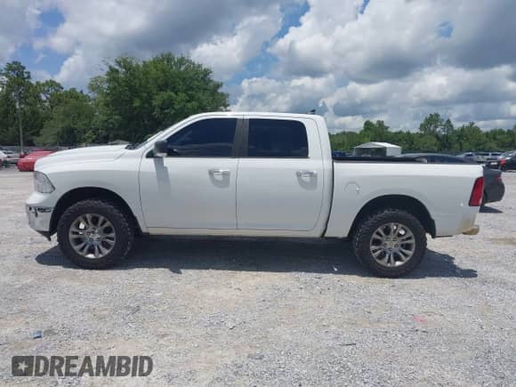 2014 Ram 1500 Big Horn z VIN 1C6RR7LT4ES270816, wystawiony jako IAAI lot #42396422 z przebiegiem 167 919 mil mil oraz . Historia ofert i sprzedaży dostępna na DreamBid. Obrazek 15.