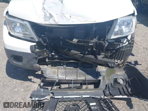 2021 Nissan Frontier S z VIN 1N6ED0CE5MN716108, wystawiony jako IAAI lot #42040921 z przebiegiem 23 282 mil mil oraz . Historia ofert i sprzedaży dostępna na DreamBid. Obrazek 6.