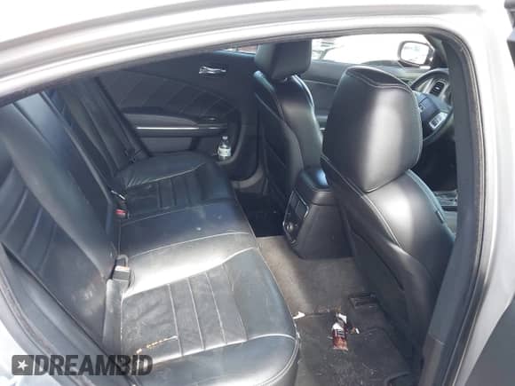 2011 Dodge Charger RT Max with VIN 2B3CM5CT0BH521787, listed as a IAAI auction lot 43317430 with 78,221 mi miles and . Bid and sale history available at DreamBid. Image 8.