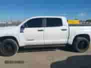 2014 Toyota Tundra SR5 z VIN 5TFEY5F13EX171285, wystawiony jako IAAI lot #43399911 z przebiegiem 133 145 mil mil oraz . Historia ofert i sprzedaży dostępna na DreamBid. Obrazek 14.