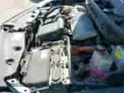 2015 Toyota Prius Two z VIN JTDZN3EU9FJ032759, wystawiony jako IAAI lot #42620922 z przebiegiem 151 572 mil mil oraz . Historia ofert i sprzedaży dostępna na DreamBid. Obrazek 19.