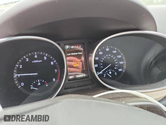 2017 Hyundai Santa Fe 2.4L z VIN 5NMZU3LB3HH008650, wystawiony jako Copart lot #86128685 z przebiegiem 150 662 mil mil oraz Czysty tytuł • Clean title. Historia ofert i sprzedaży dostępna na DreamBid. Obrazek 9.