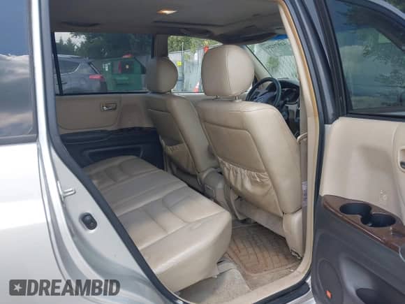 2003 Toyota Highlander с VIN JTEHF21AX30130095, выставлен на аукционе IAAI как лот 42879288 с пробегом 230 752 миль миль и . История ставок и продаж доступна на DreamBid. Изображение 8.