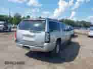 2012 Chevrolet Suburban LT с VIN 1GNSKJE70CR214816, выставлен на аукционе IAAI как лот 42709881 с пробегом 285 193 миль миль и . История ставок и продаж доступна на DreamBid. Изображение 4.