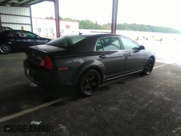 2010 Chevrolet Malibu 1LT с VIN 1G1ZC5EB2AF277892, выставлен на аукционе IAAI как лот 43267705 с пробегом 120 252 миль миль и . История ставок и продаж доступна на DreamBid. Изображение 4.