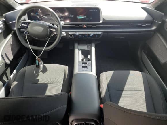 2024 Hyundai Ioniq 6 SEL z VIN KMHM34AC2RA068795, wystawiony jako Copart lot #69556905 z przebiegiem 23 263 mil mil oraz Czysty tytuł • Clean title. Historia ofert i sprzedaży dostępna na DreamBid. Obrazek 8.