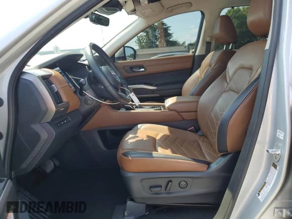 2023 Nissan Pathfinder Platinum with VIN 5N1DR3DK4PC213428, listed as a Copart auction lot 67786665 with 31,256 mi miles and Salvage title. Bid and sale history available at DreamBid. Image 7.