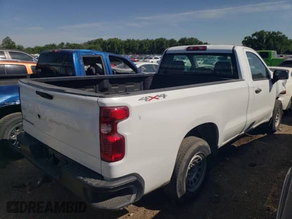 2021 Chevrolet Silverado 1500 Work Truck with VIN 3GCNYAEH1MG291578, listed as a Copart auction lot 62934335 with 22,153 mi miles and Salvage title. Bid and sale history available at DreamBid. Image 3.