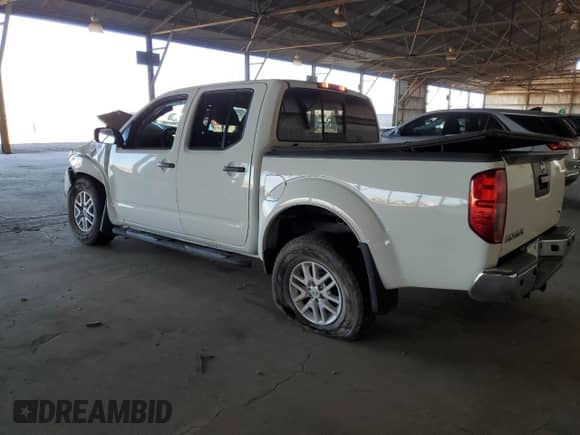 2020 Nissan Frontier SV with VIN 1N6ED0EA9LN720493, listed as a Copart auction lot 81438955 with 31,974 mi miles and Salvage title. Bid and sale history available at DreamBid. Image 2.