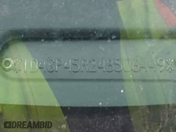 2004 Dodge Caravan SXT with VIN 1D4GP45R24B506449, listed as a IAAI auction lot 42398170 with Not provided miles and . Bid and sale history available at DreamBid. Image 11.