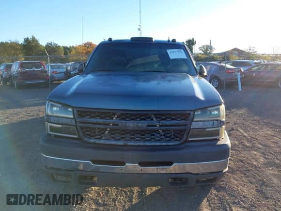 2006 Chevrolet Silverado 3500 SRW Wrk Trk с VIN 1GCHK33D96F267379, выставлен на аукционе IAAI как лот 43457796 с пробегом 313 080 миль миль и . История ставок и продаж доступна на DreamBid. Изображение 12.