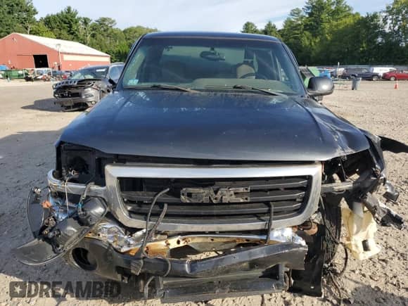 2003 GMC Sierra 1500 SLT с VIN 2GTEK19TX31130489, выставлен на аукционе Copart как лот 69385045 с пробегом Не указан миль и Чистый • Clean title. История ставок и продаж доступна на DreamBid. Изображение 5.
