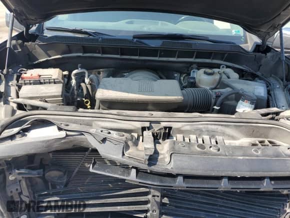 2021 Chevrolet Silverado 1500 LT with VIN 3GCUYDED5MG104448, listed as a Copart auction lot 69136725 with 92,739 mi miles and Salvage title. Bid and sale history available at DreamBid. Image 11.
