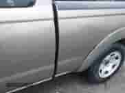 2003 Nissan Frontier XE z VIN 1N6DD26T63C440050, wystawiony jako IAAI lot #42360580 z przebiegiem 257 982 mil mil oraz . Historia ofert i sprzedaży dostępna na DreamBid. Obrazek 6.