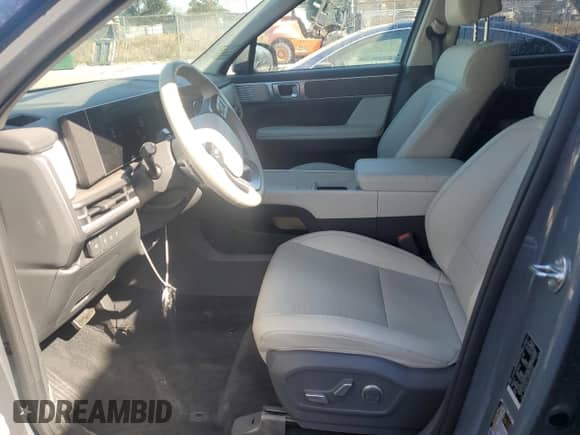 2024 Hyundai Santa Fe SEL с VIN 5NMP24GL3RH026203, выставлен на аукционе Copart как лот 43167585 с пробегом 19 591 миль миль и На запчасти • Non repairable. История ставок и продаж доступна на DreamBid. Изображение 7.