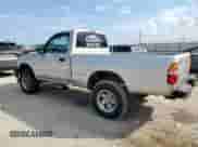 2004 Toyota Tacoma PreRunner z VIN 5TENM92N34Z415679, wystawiony jako Copart lot #43262745 z przebiegiem 357 650 mil mil oraz Szkoda całkowita • Salvage title. Historia ofert i sprzedaży dostępna na DreamBid. Obrazek 2.
