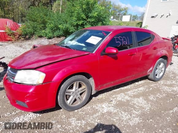 2012 Dodge Avenger SXT z VIN 1C3CDZCB1CN260308, wystawiony jako IAAI lot #43395921 z przebiegiem 112 830 mil mil oraz . Historia ofert i sprzedaży dostępna na DreamBid. Obrazek 2.