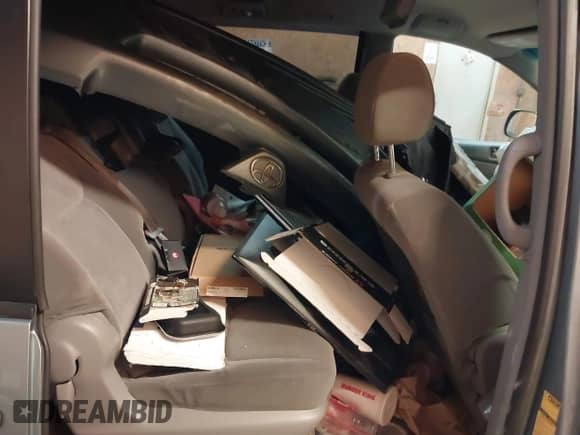 2005 Toyota Sienna CE с VIN 5TDZA23C15S336539, выставлен на аукционе IAAI как лот 42320535 с пробегом 116 181 миль миль и . История ставок и продаж доступна на DreamBid. Изображение 8.