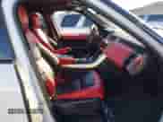 2020 Land Rover Range Rover Sport HST z VIN SALWS2RU8LA879373, wystawiony jako IAAI lot #41488674 z przebiegiem 36 681 mil mil oraz . Historia ofert i sprzedaży dostępna na DreamBid. Obrazek 5.