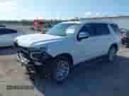 2023 Chevrolet Tahoe Premier с VIN 1GNSKSKD0PR453465, выставлен на аукционе IAAI как лот 42512099 с пробегом 23 252 миль миль и . История ставок и продаж доступна на DreamBid. Изображение 18.