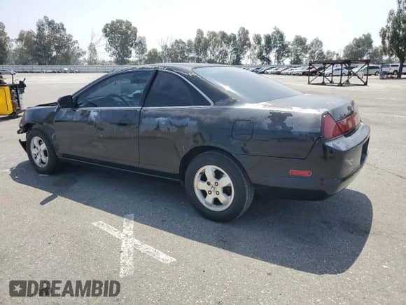 1999 Honda Accord EX z VIN 1HGCG3277XA017260, wystawiony jako Copart lot #58324955 z przebiegiem 250 266 mil mil oraz Szkoda całkowita • Salvage title. Historia ofert i sprzedaży dostępna na DreamBid. Obrazek 2.