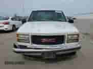 1997 GMC Sierra 1500 z VIN 2GTEC19R4V1531248, wystawiony jako Copart lot #48928755 z przebiegiem 172 164 mil mil oraz Szkoda całkowita • Salvage title. Historia ofert i sprzedaży dostępna na DreamBid. Obrazek 5.