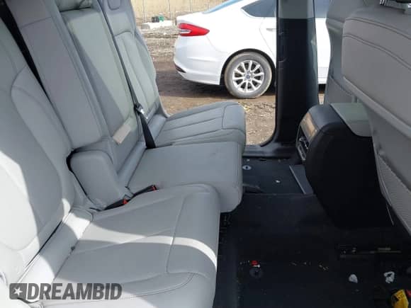 2023 Jeep Grand Cherokee Overland with VIN 1C4RJKDG3P8108468, listed as a IAAI auction lot 41641961 with Not provided miles and . Bid and sale history available at DreamBid. Image 8.