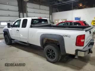 2011 Chevrolet Silverado 2500HD LT с VIN 1GC2KXC83BZ180022, выставлен на аукционе Copart как лот 70785935 с пробегом 333 019 миль миль и Чистый • Clean title. История ставок и продаж доступна на DreamBid. Изображение 2.