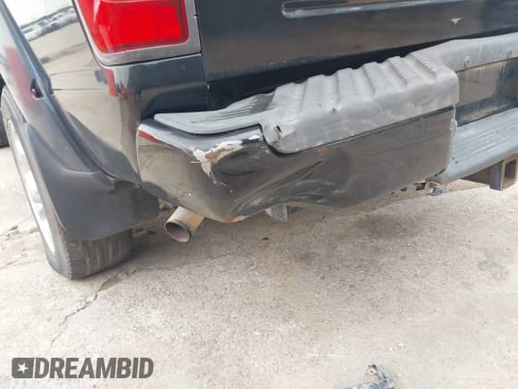 2001 Nissan Frontier with VIN 1N6MD27T21C374611, listed as a IAAI auction lot 42982754 with 168,797 mi miles and . Bid and sale history available at DreamBid. Image 6.