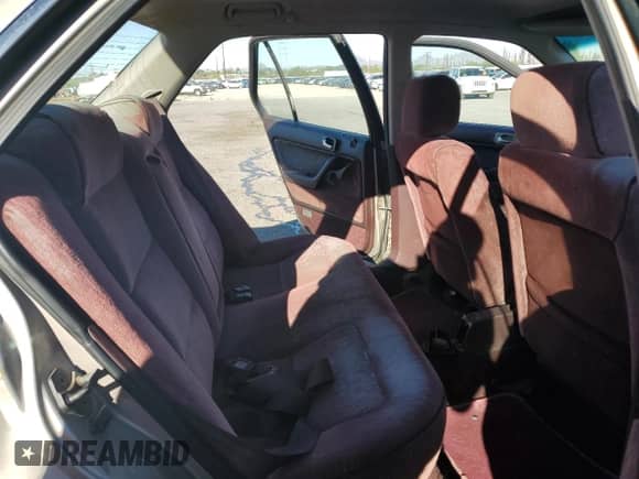 1990 Honda Accord LX with VIN JHMCB7651LC129028, listed as a Copart auction lot 82001875 with 158,454 mi miles and Salvage title. Bid and sale history available at DreamBid. Image 10.