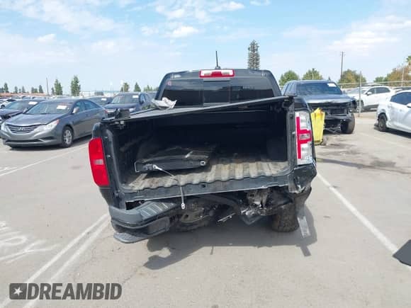 2017 Chevrolet Colorado 4WD LT with VIN 1GCGTCEN5H1213625, listed as a IAAI auction lot 43280861 with 144,218 mi miles and . Bid and sale history available at DreamBid. Image 16.