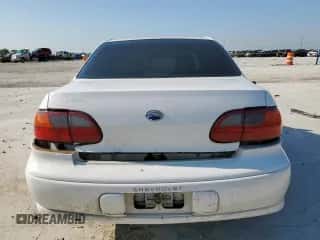 2004 Chevrolet Malibu Classic z VIN 1G1ND52F24M522631, wystawiony jako Copart lot #69915995 z przebiegiem 250 488 mil mil oraz Szkoda całkowita • Salvage title. Historia ofert i sprzedaży dostępna na DreamBid. Obrazek 6.