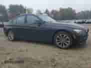 2016 BMW 3 Series 320i xDrive z VIN WBA8E5G54GNU21359, wystawiony jako Copart lot #90828525 z przebiegiem 152 230 mil mil oraz Czysty tytuł • Clean title. Historia ofert i sprzedaży dostępna na DreamBid. Obrazek 4.