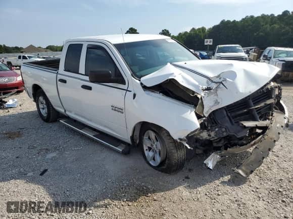2016 Ram 1500 Tradesman z VIN 1C6RR6FGXGS312515, wystawiony jako Copart lot #66713665 z przebiegiem 94 969 mil mil oraz Szkoda całkowita • Salvage title. Historia ofert i sprzedaży dostępna na DreamBid. Obrazek 4.