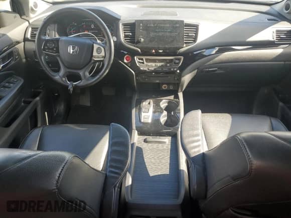 2019 Honda Pilot Touring 7-Passenger with VIN 5FNYF6H68KB068340, listed as a Copart auction lot 60292585 with 74,838 mi miles and Salvage title. Bid and sale history available at DreamBid. Image 8.